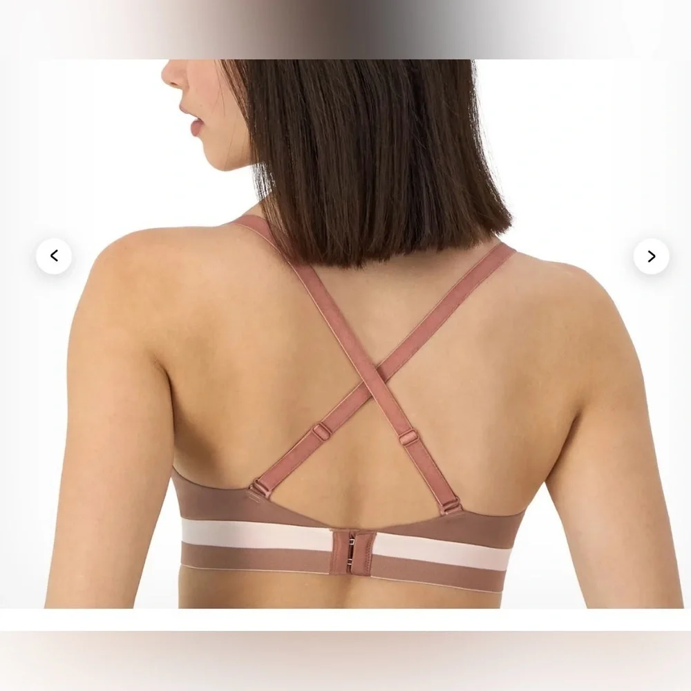 Hanes Women's Natural Lift Wireless Bra Size 3XL